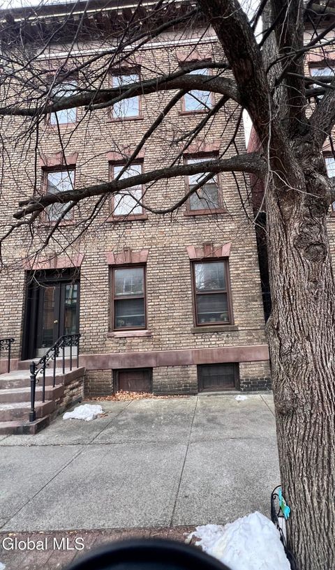 Photo of 371 Hudson Avenue, Albany, NY 12210 (MLS # 202610308)
