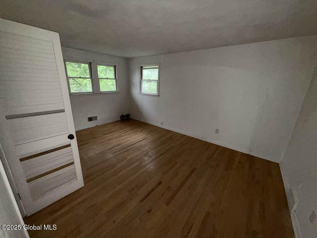 804 Rosewood Terrace, Endicott, New York image 16