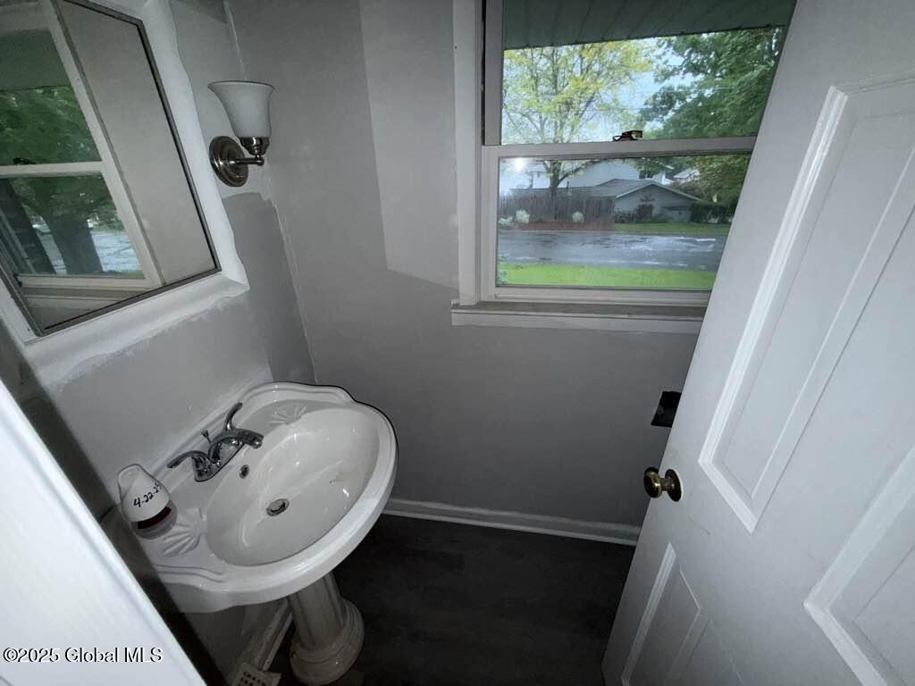 804 Rosewood Terrace, Endicott, New York image 20