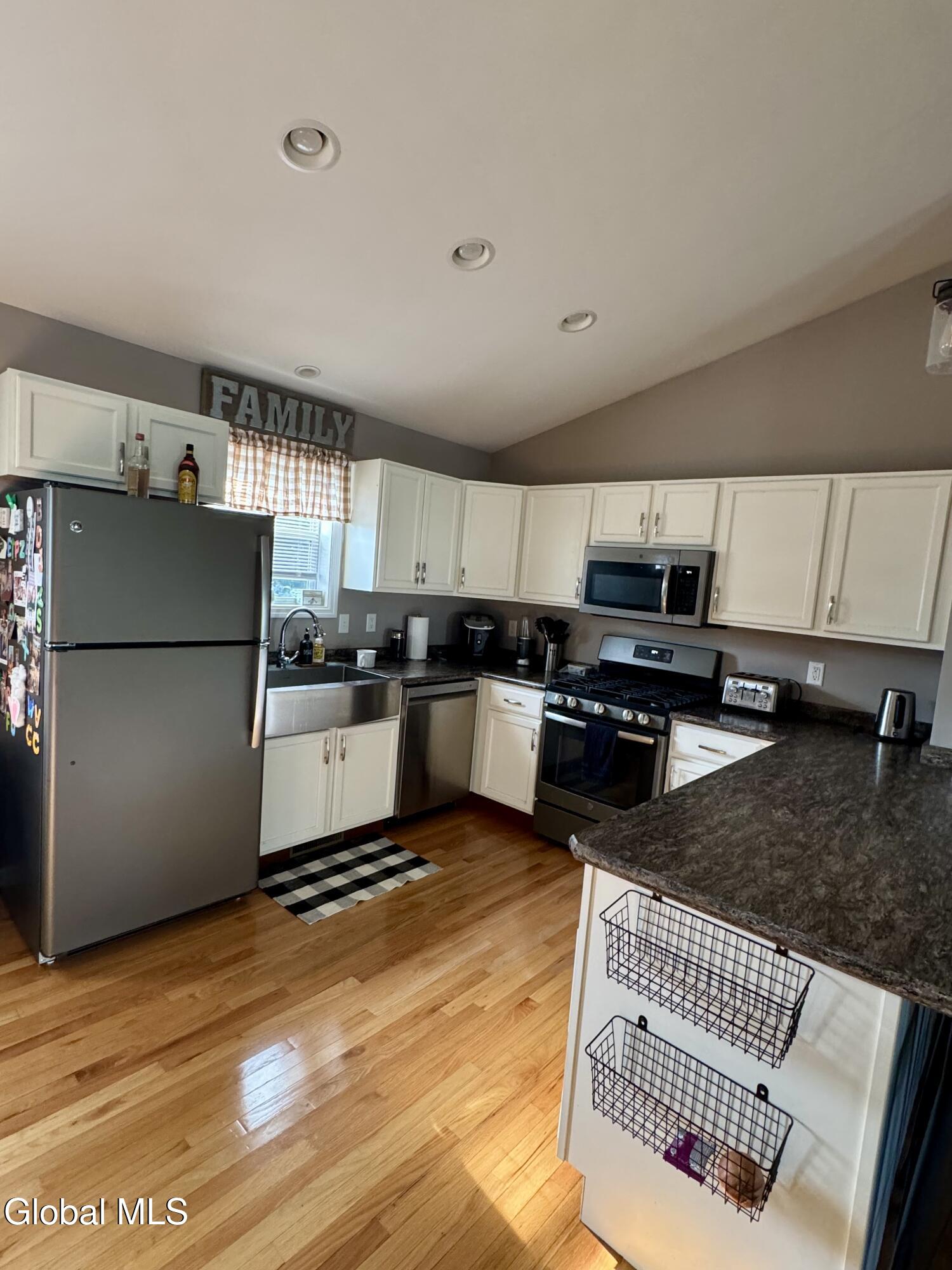 2 Phillips Avenue