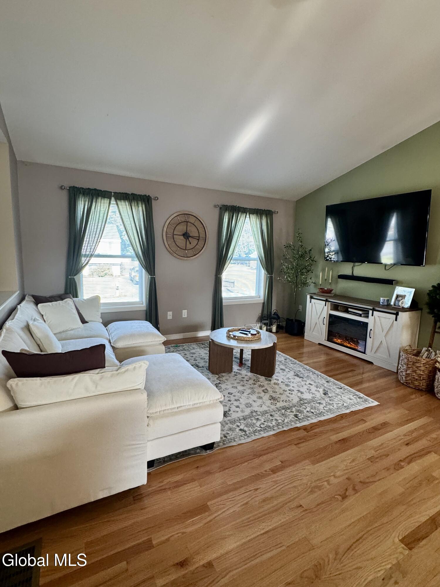2 Phillips Avenue