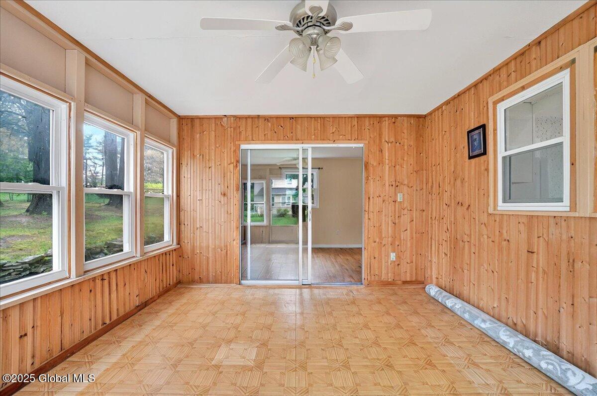 22 Meridian Lane, Ballston Lake, New York image 35