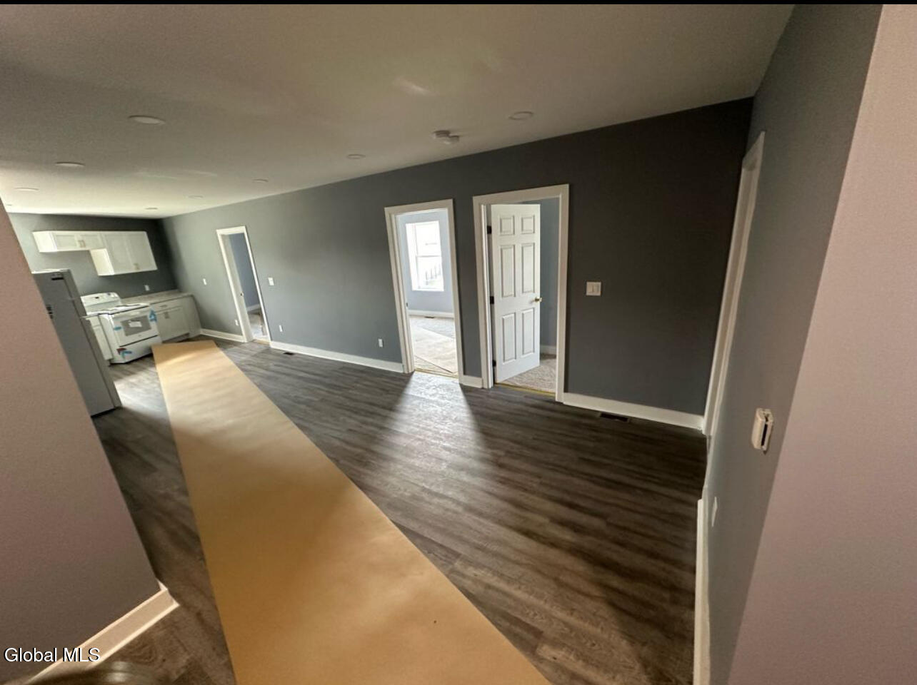 Schenectady, New York 12307, United States, ,Commercial,Active,207016