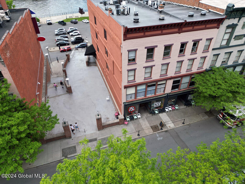 Troy, New York 12180, United States, ,Commercial,Pending,57406