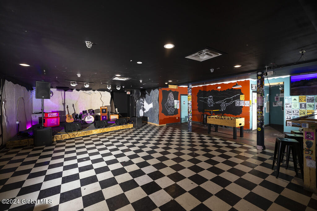 Troy, New York 12180, United States, ,Commercial,Pending,57406