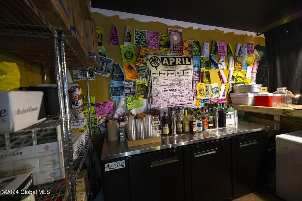 Troy, New York 12180, United States, ,Commercial,Pending,57406