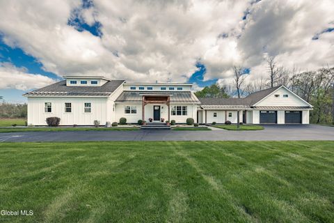 Photo of 917 McDonald Drive, Amsterdam, NY 12070 (MLS # 202617420)
