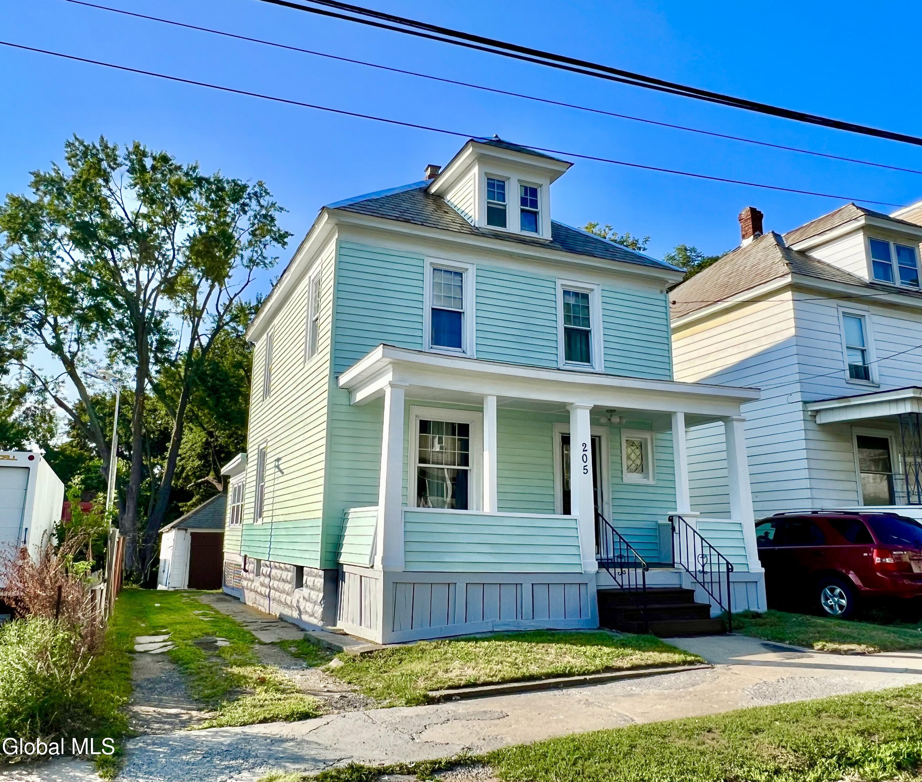Schenectady, New York 12304, United States, 3 Bedrooms Bedrooms, ,1 BathroomBathrooms,Residential,Active,193206