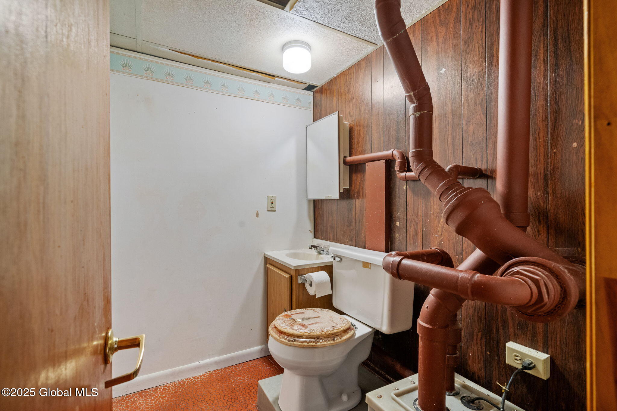 438 Olean Street, Schenectady, New York image 36
