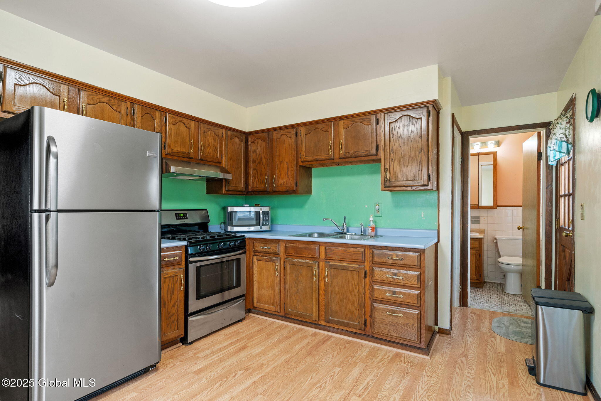 438 Olean Street, Schenectady, New York image 10