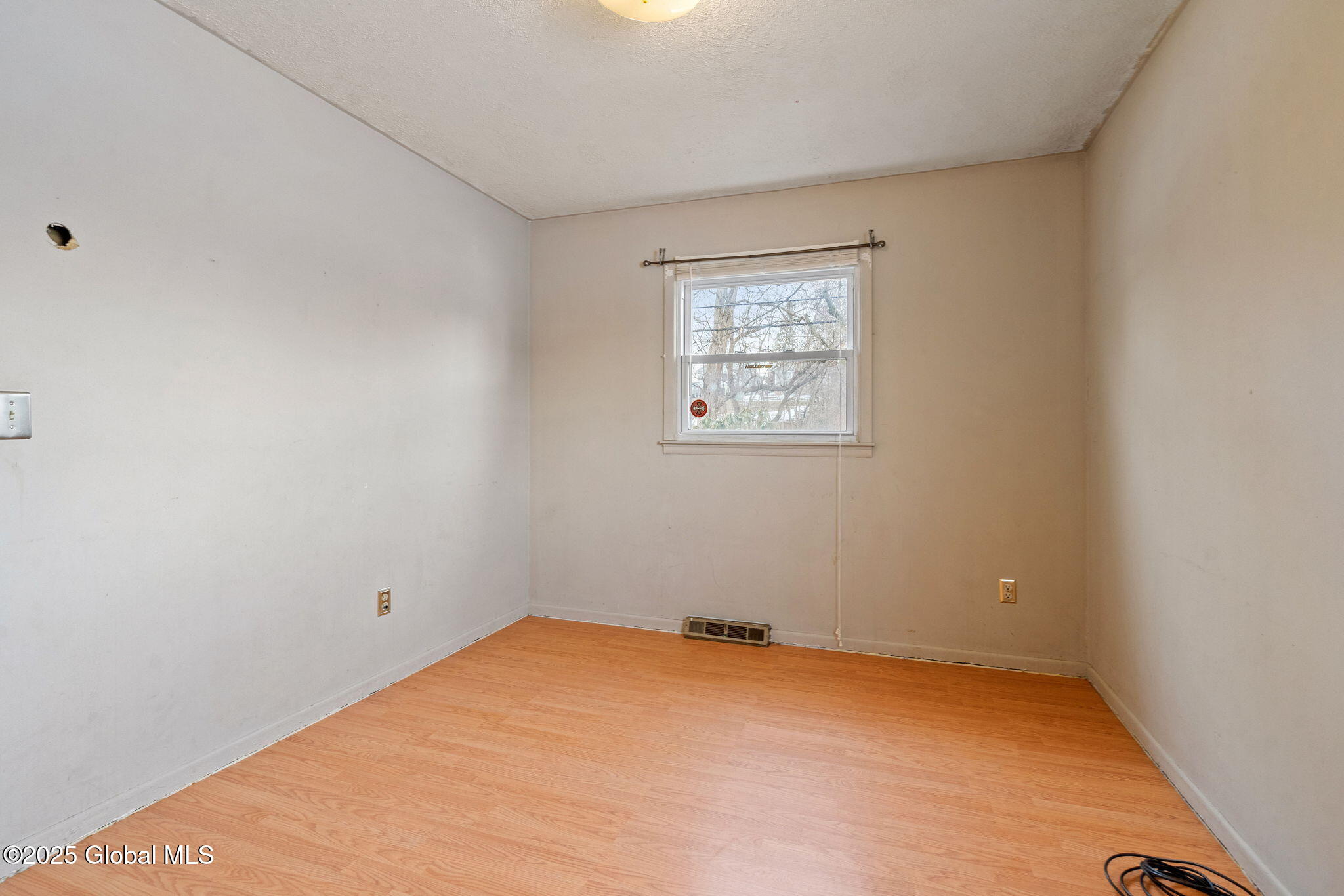 438 Olean Street, Schenectady, New York image 24