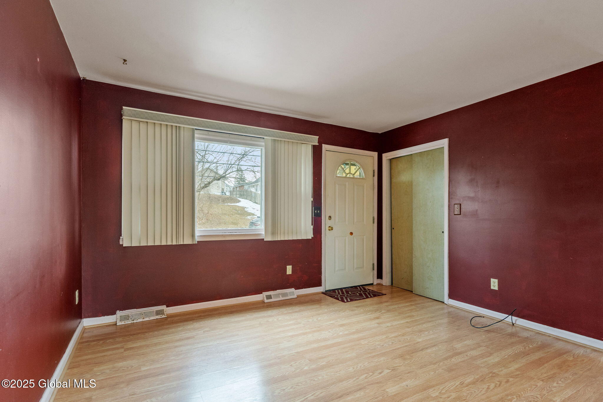 438 Olean Street, Schenectady, New York image 4