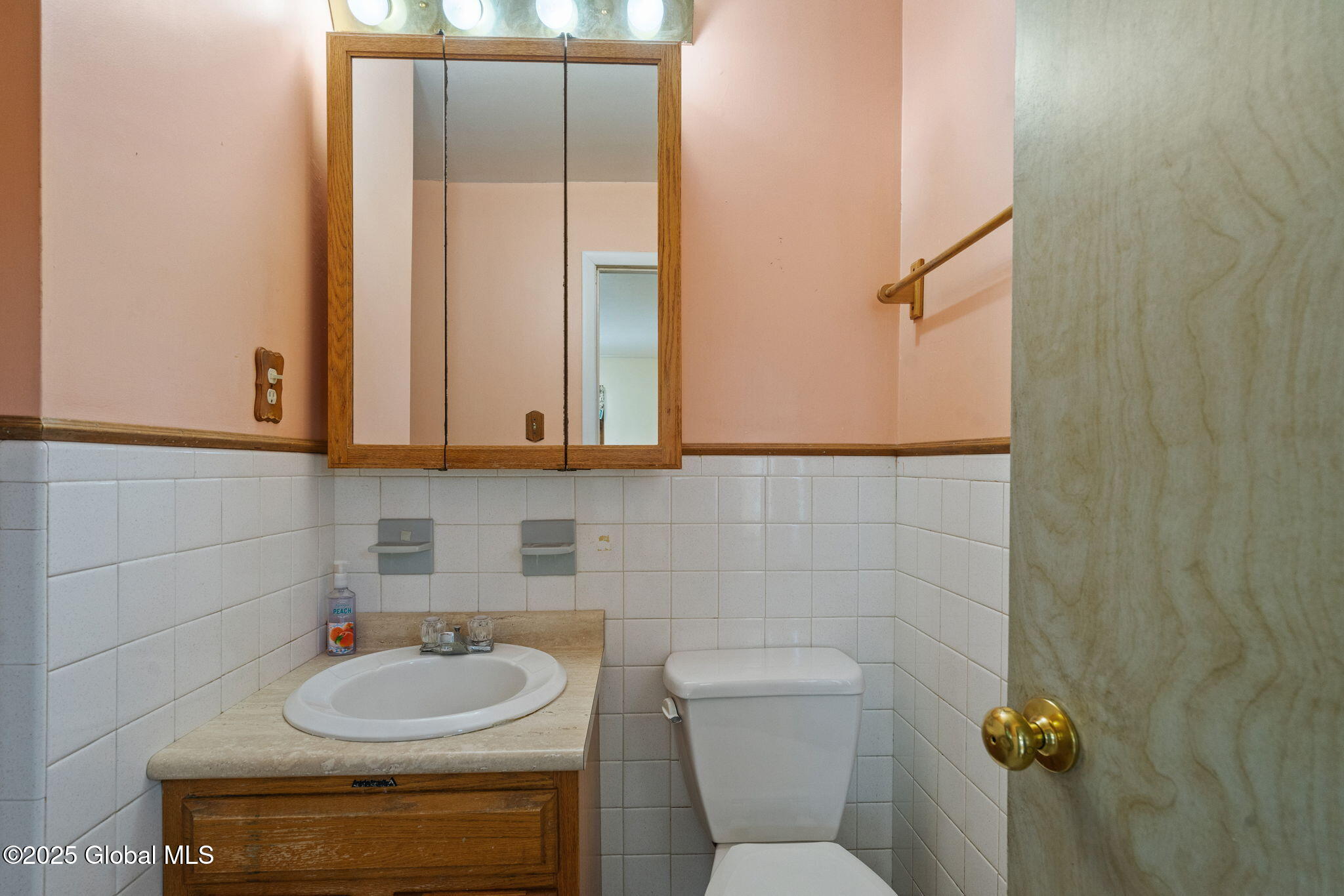 438 Olean Street, Schenectady, New York image 13