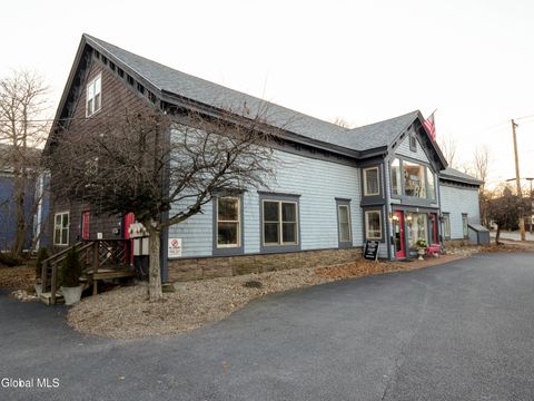 Photo of 99 Woodlawn Avenue #A, Saratoga Springs, NY 12866 (MLS # 202528043)