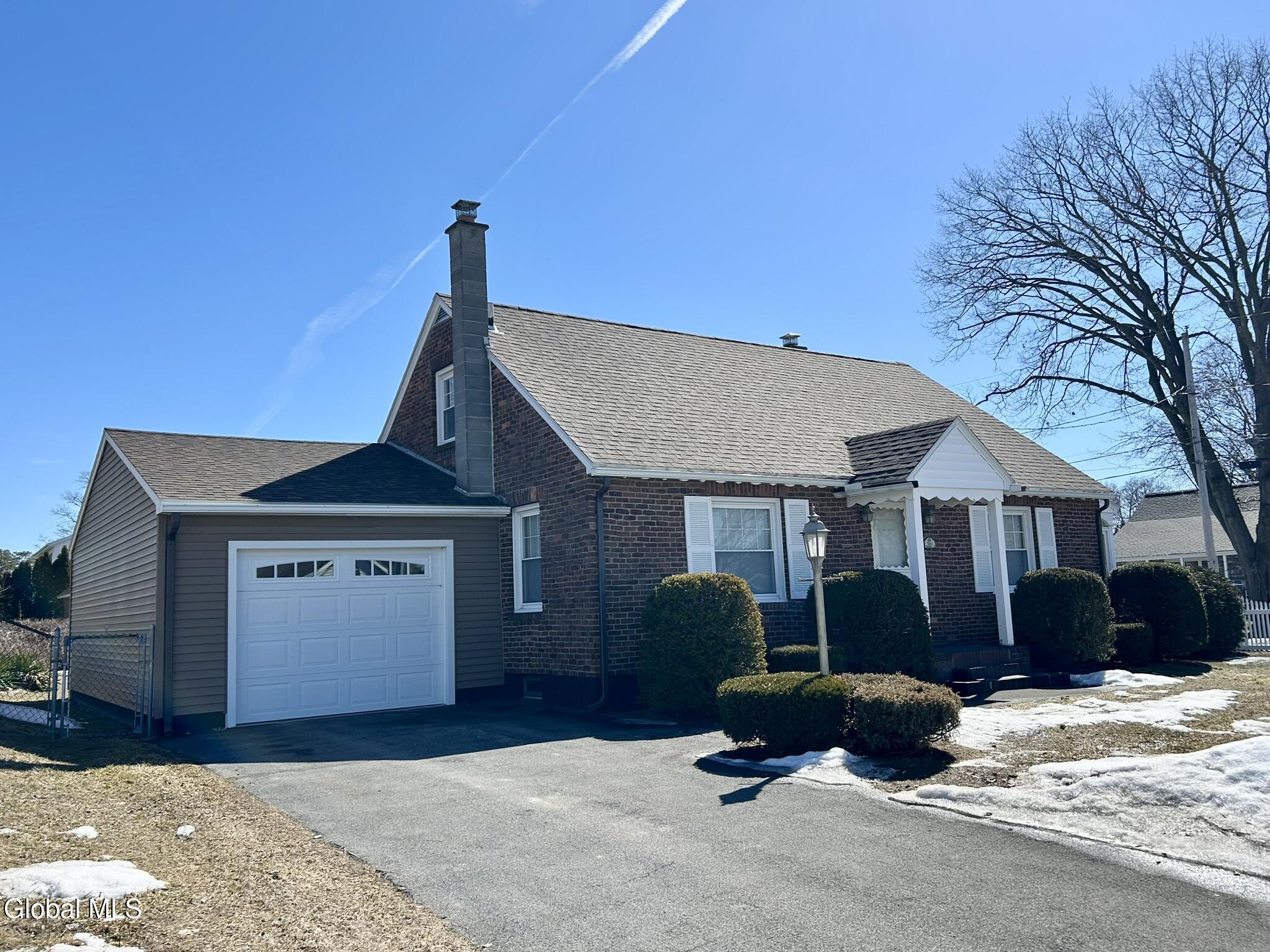 3142 Turnbull Street