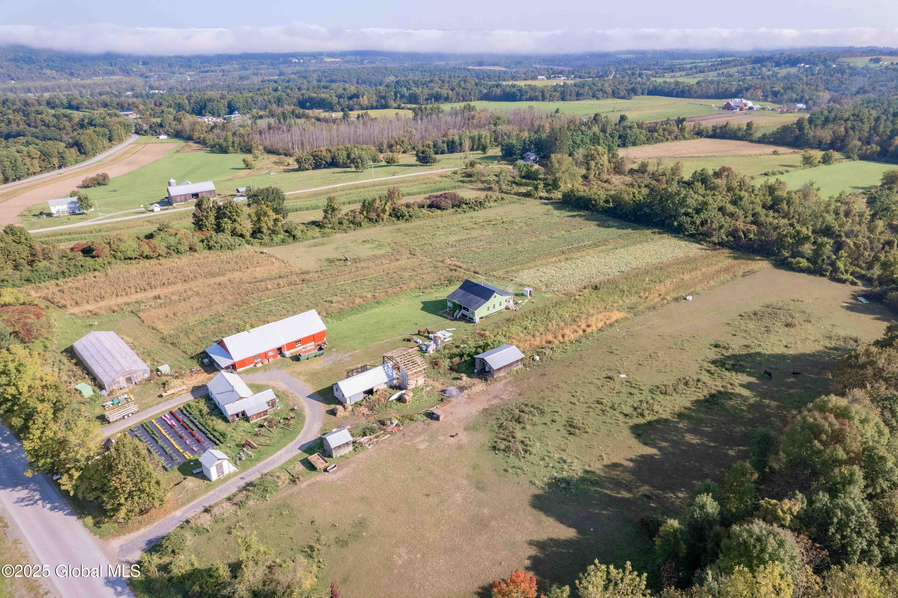 329 Anderson Road, Sprakers, New York image 4