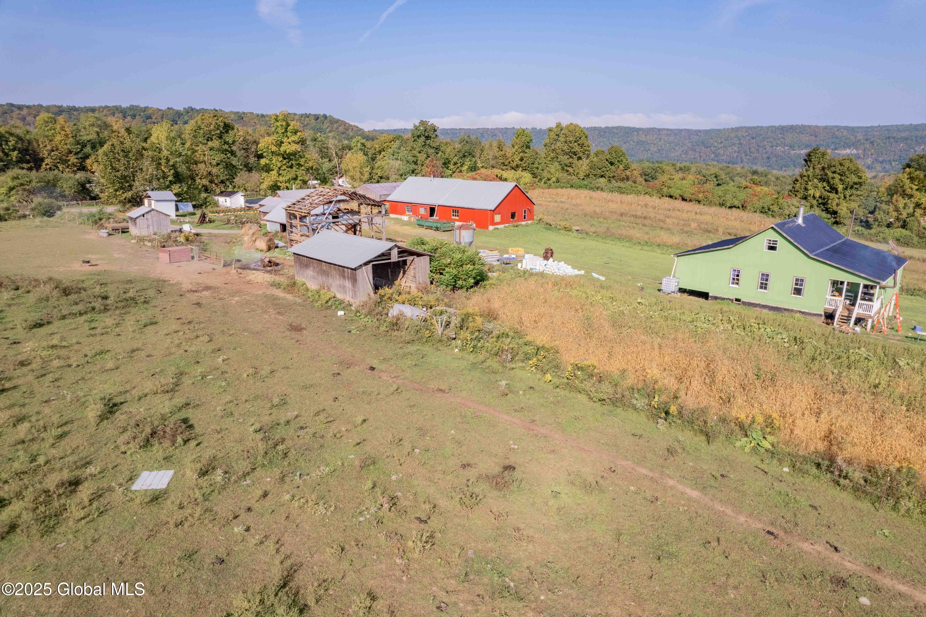 329 Anderson Road, Sprakers, New York image 17