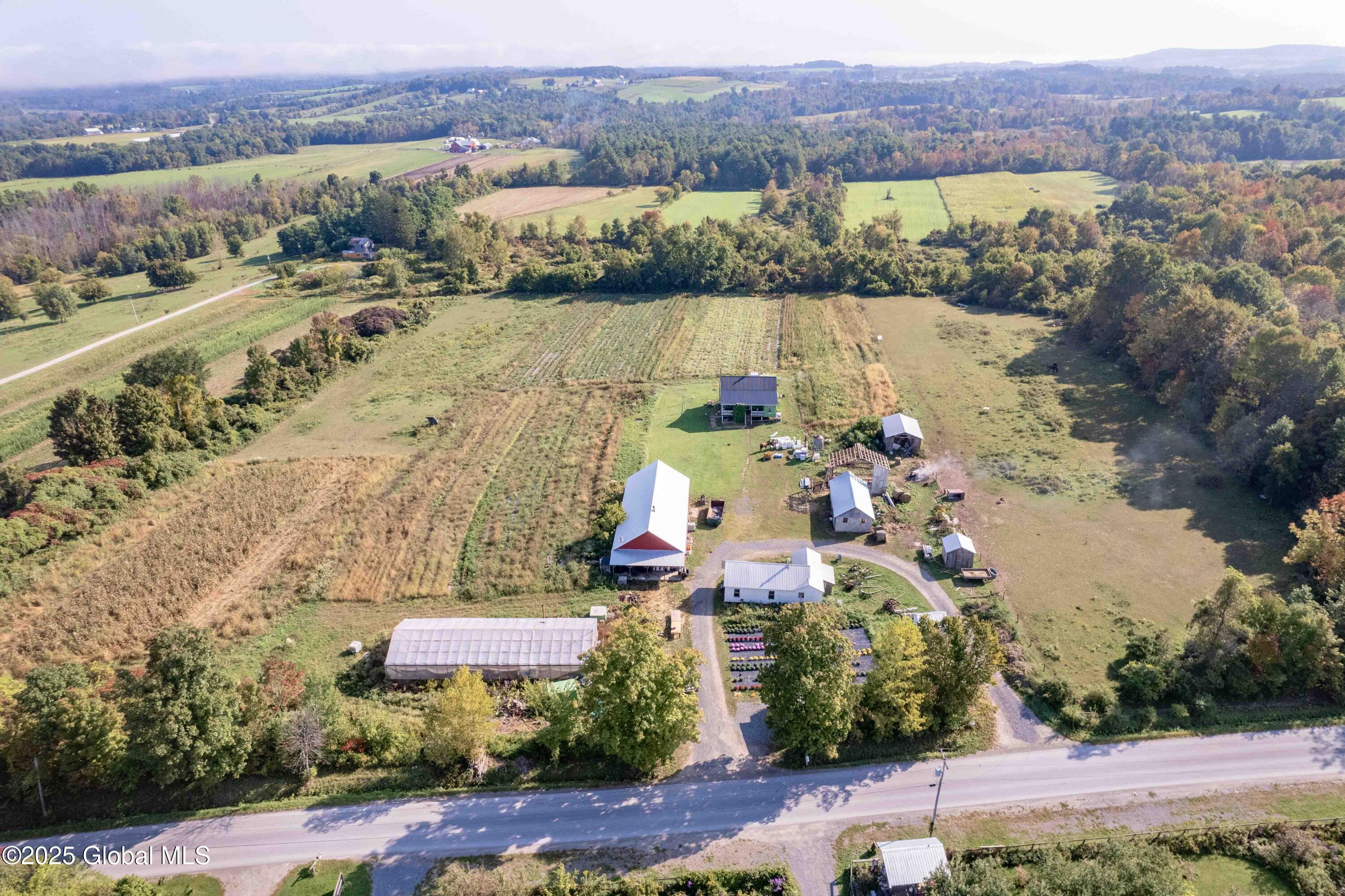 329 Anderson Road, Sprakers, New York image 12