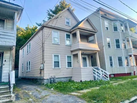 Photo of 884 Yorkston Street, Schenectady, NY 12303 (MLS # 202526169)