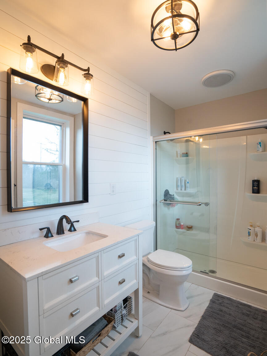 14 Harris Road, Waterford, New York image 9