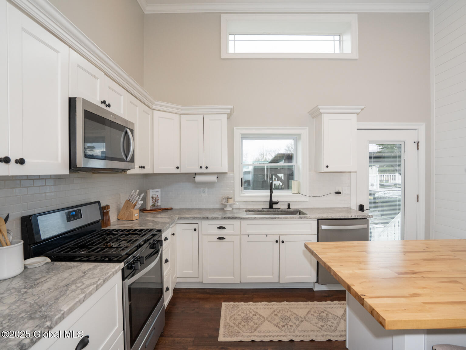 14 Harris Road, Waterford, New York image 6