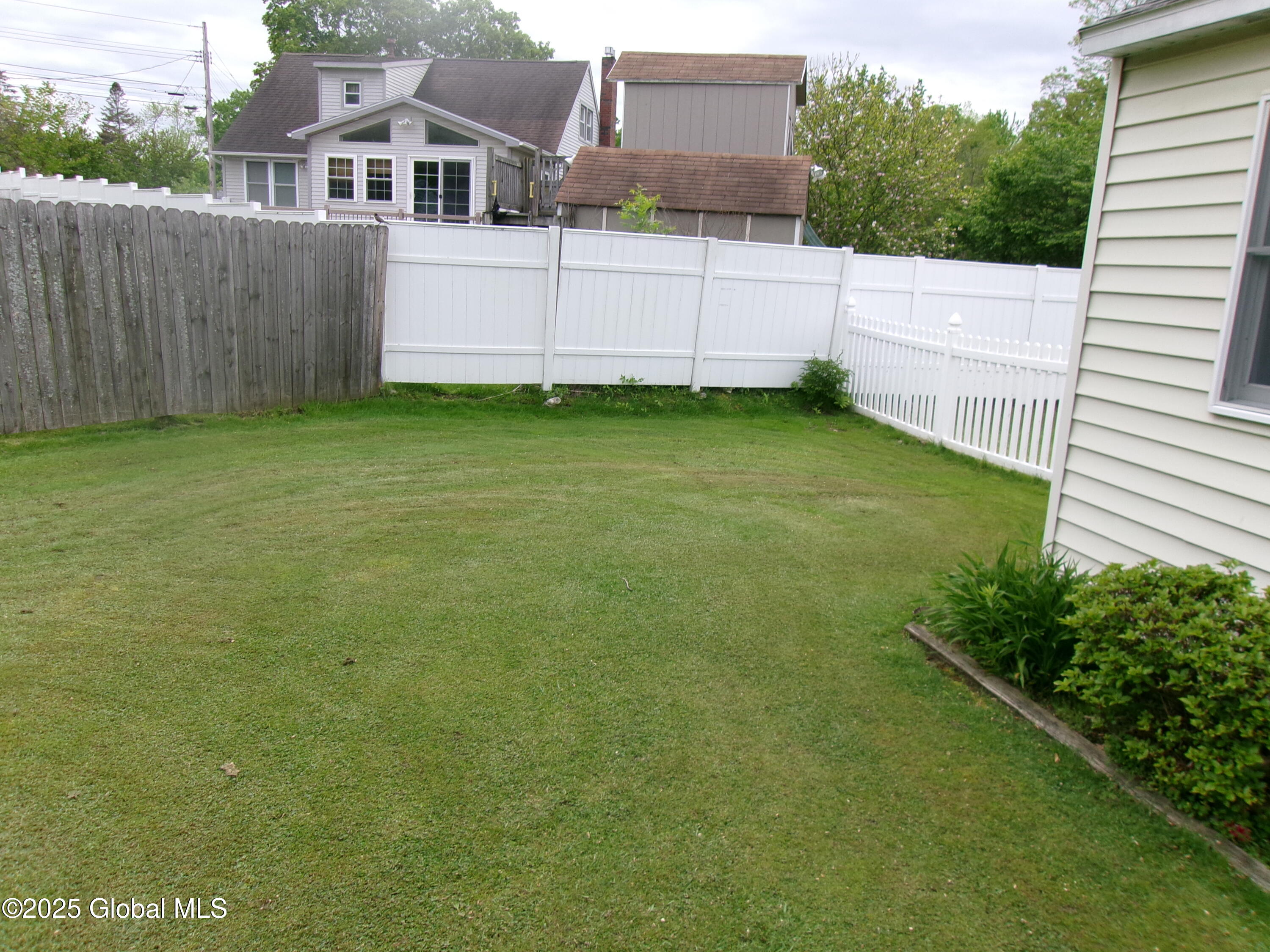 41 Amelia Drive, Schenectady, New York image 29