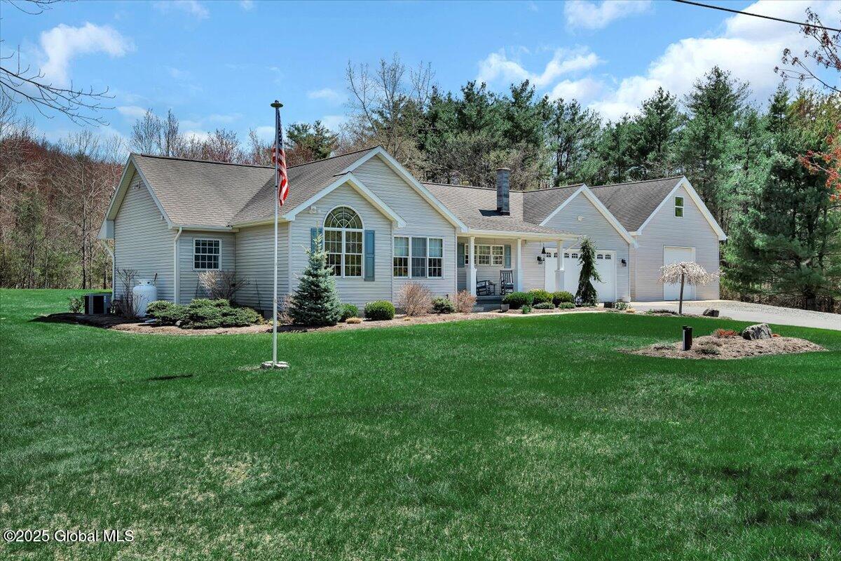 444 Miller Road, East Greenbush, New York image 2