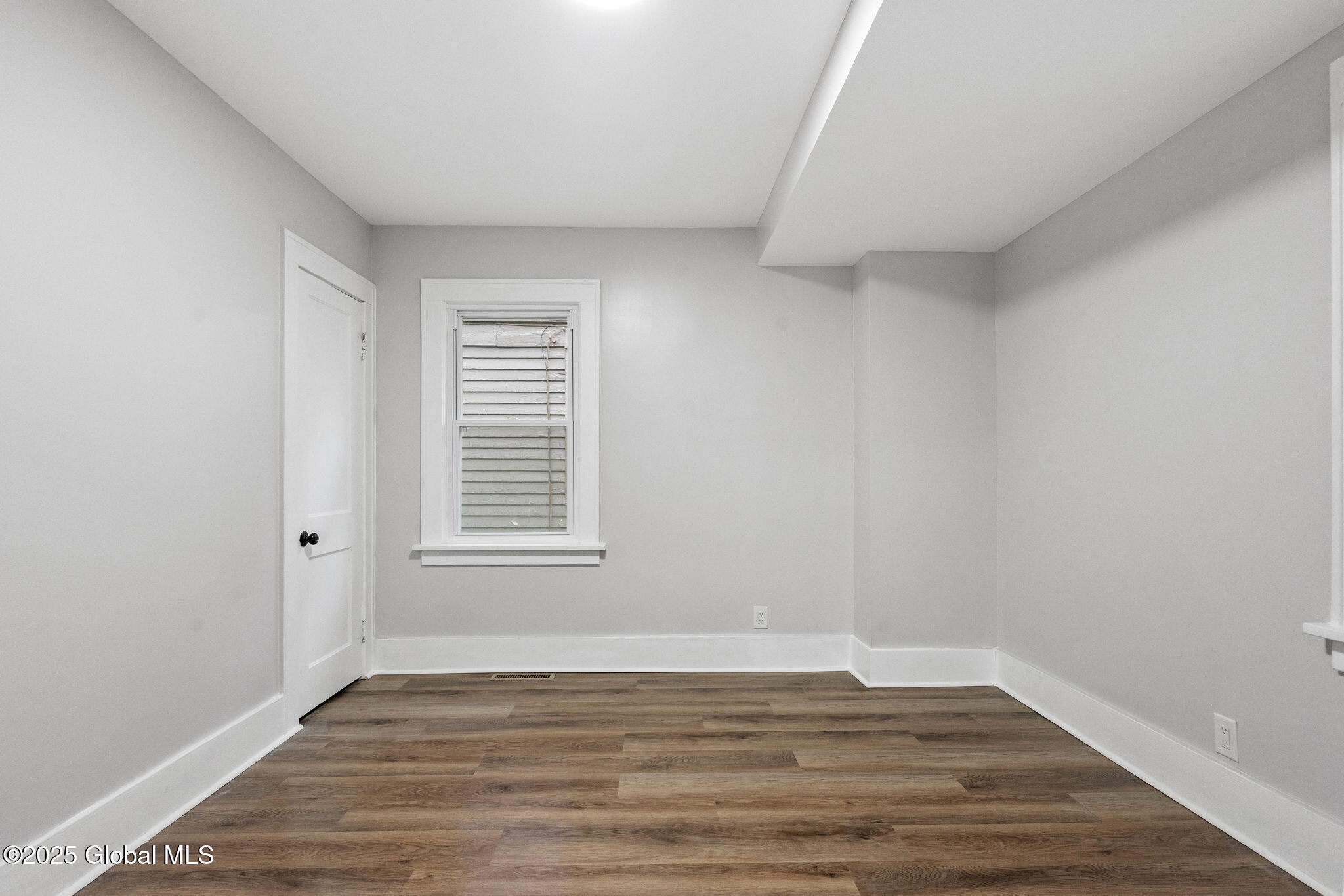 227 Robinson Street, Schenectady, New York image 17