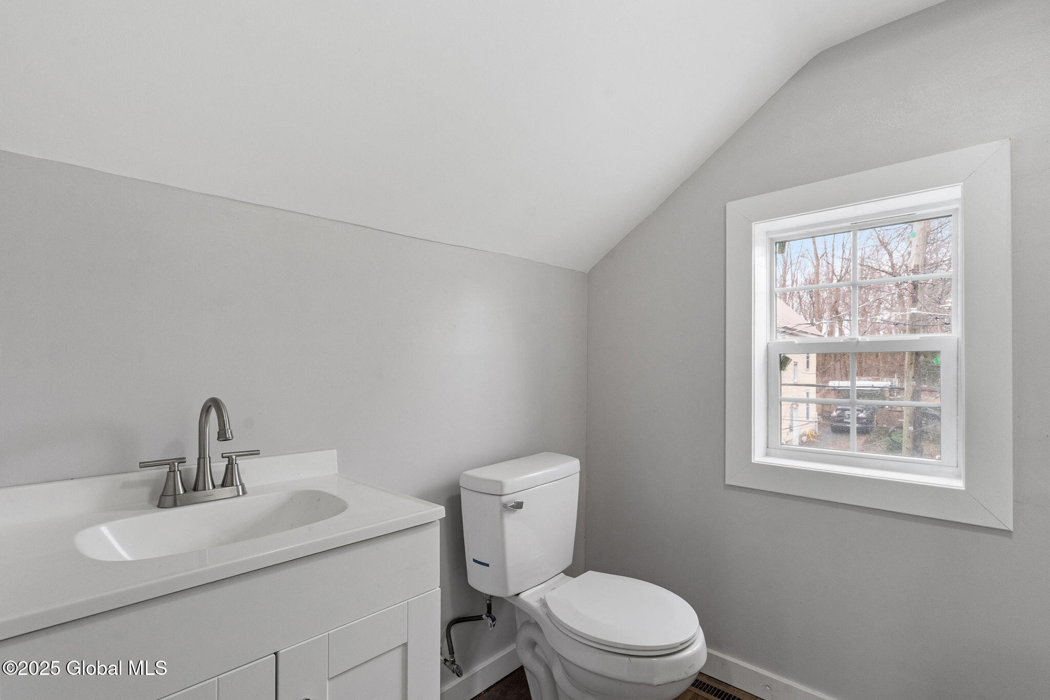 227 Robinson Street, Schenectady, New York image 34
