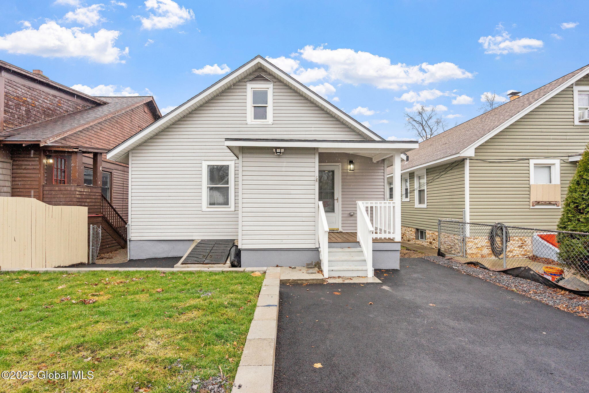 227 Robinson Street, Schenectady, New York image 42