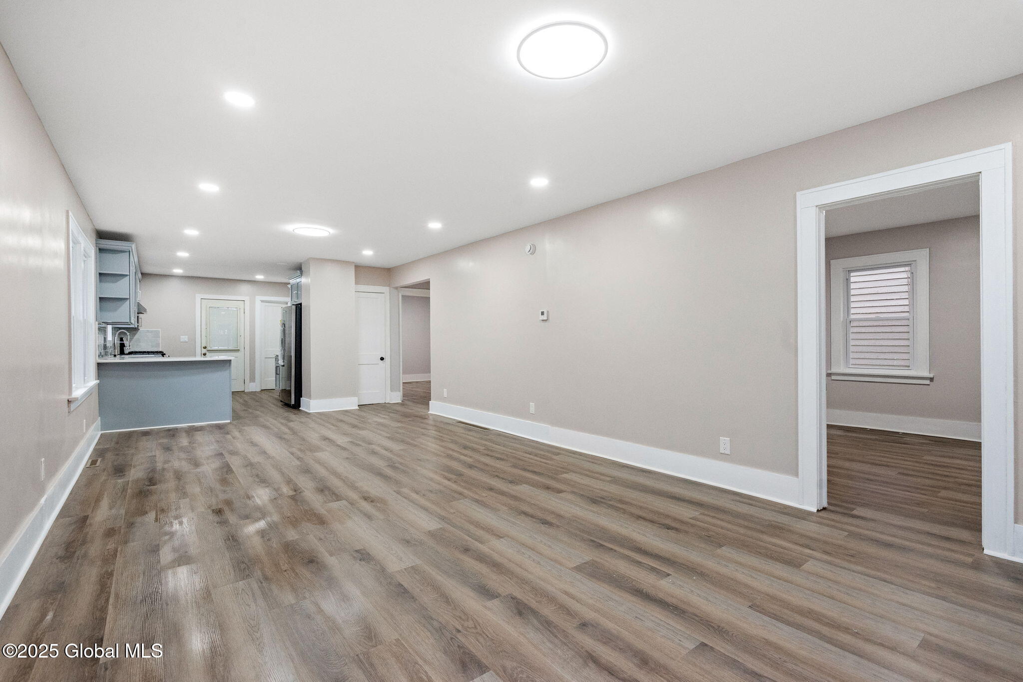 227 Robinson Street, Schenectady, New York image 13