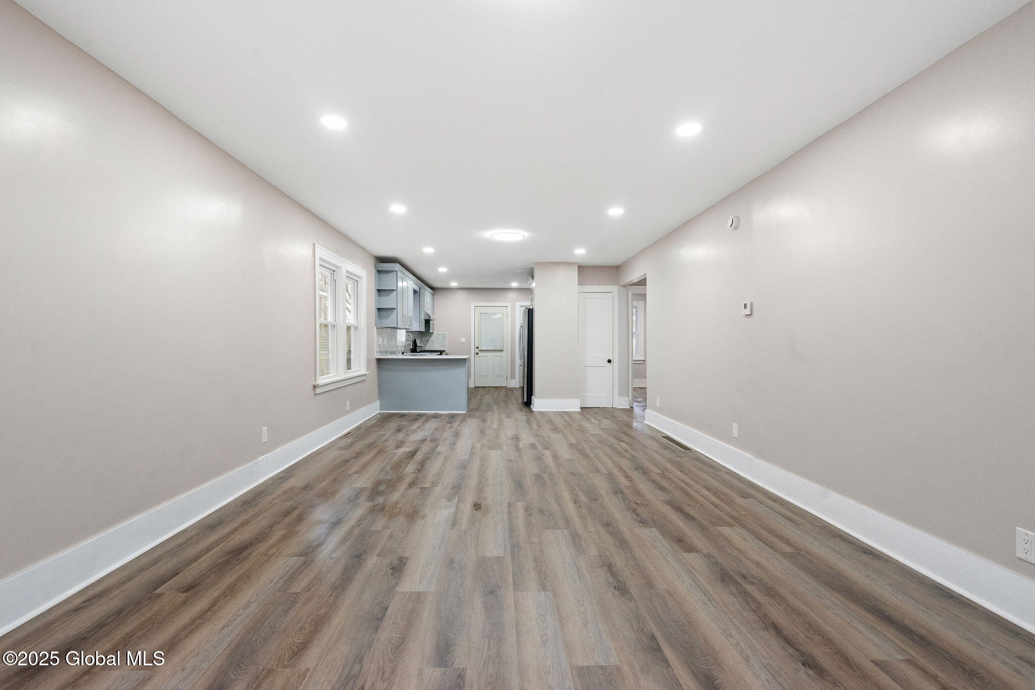 227 Robinson Street, Schenectady, New York image 12