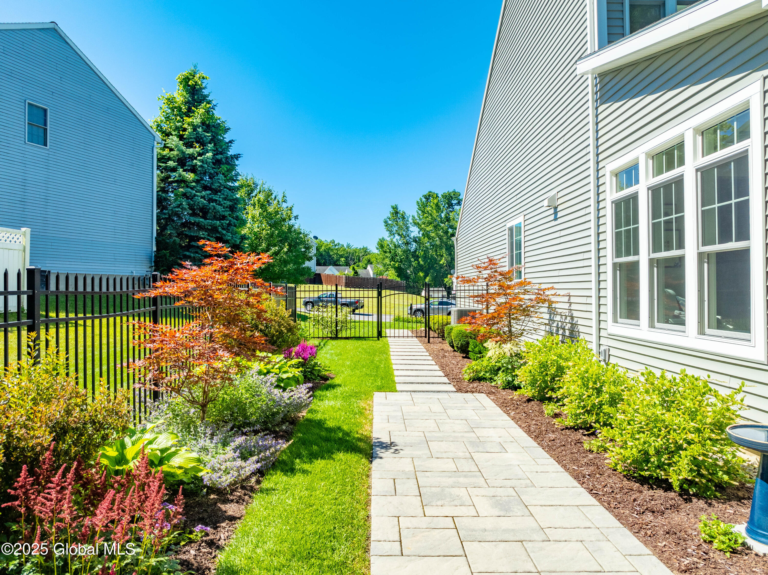 44 Shinnecock Hills Drive, Albany, New York image 40