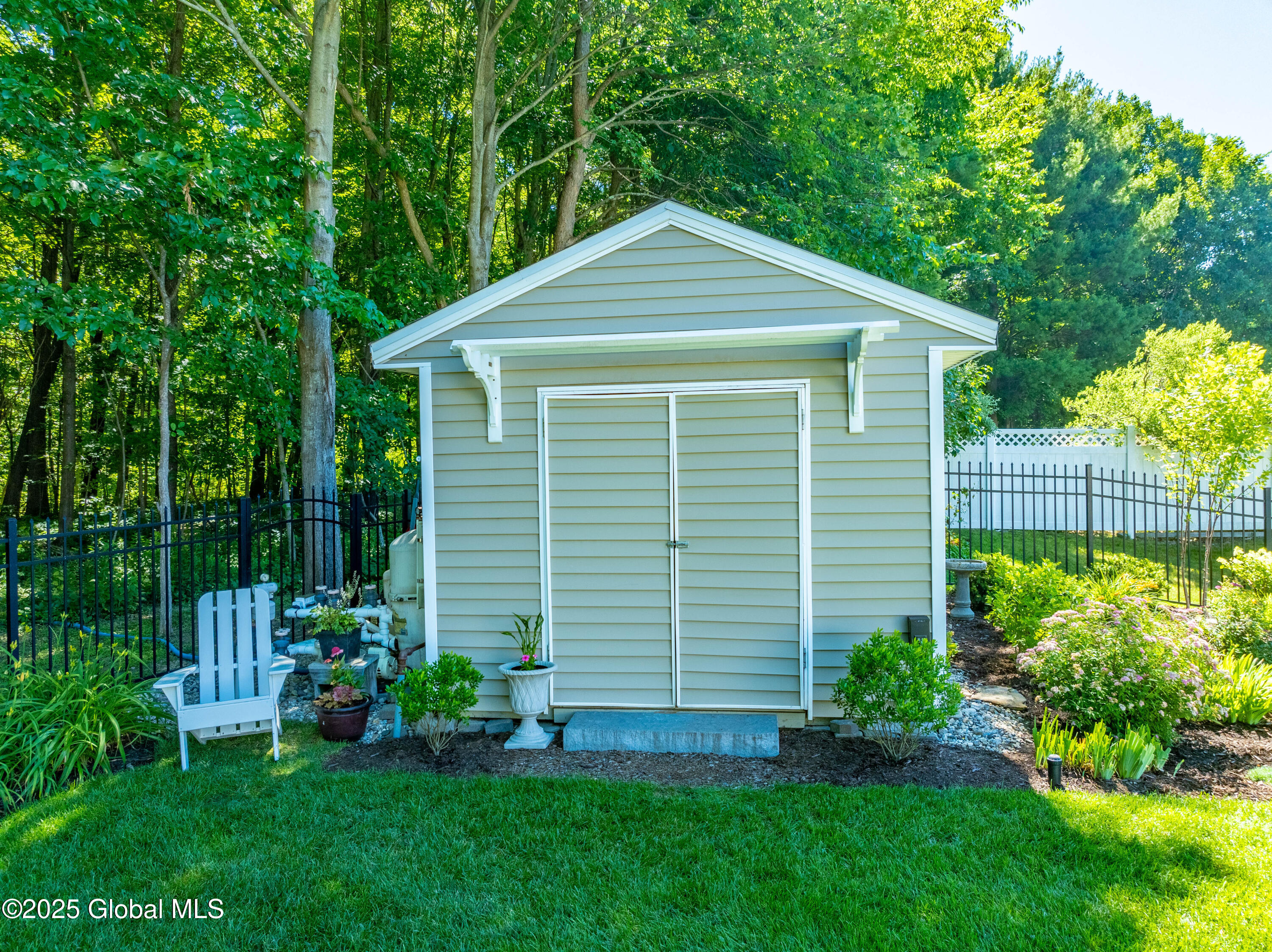 44 Shinnecock Hills Drive, Albany, New York image 38