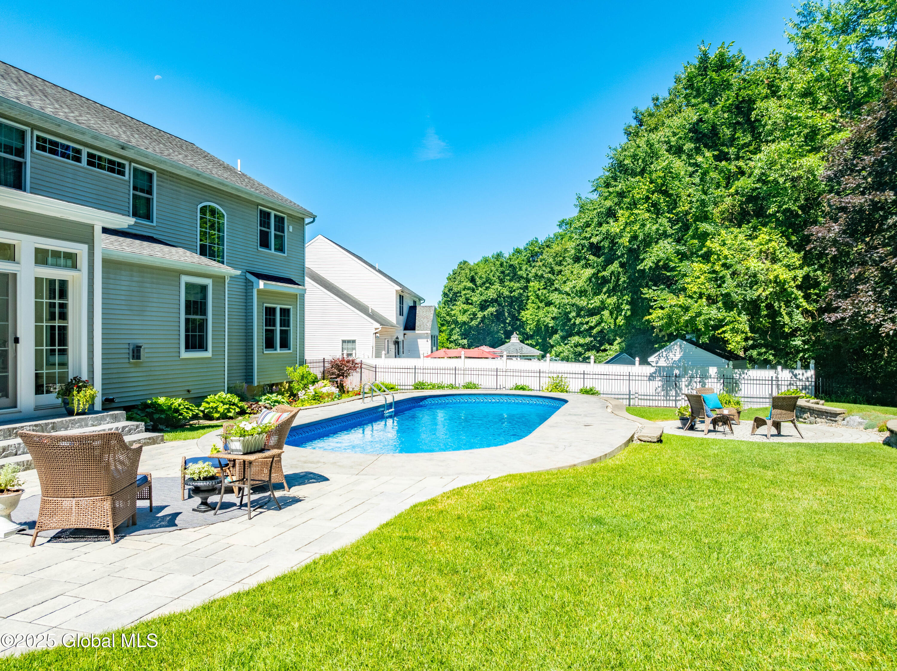 44 Shinnecock Hills Drive, Albany, New York image 39
