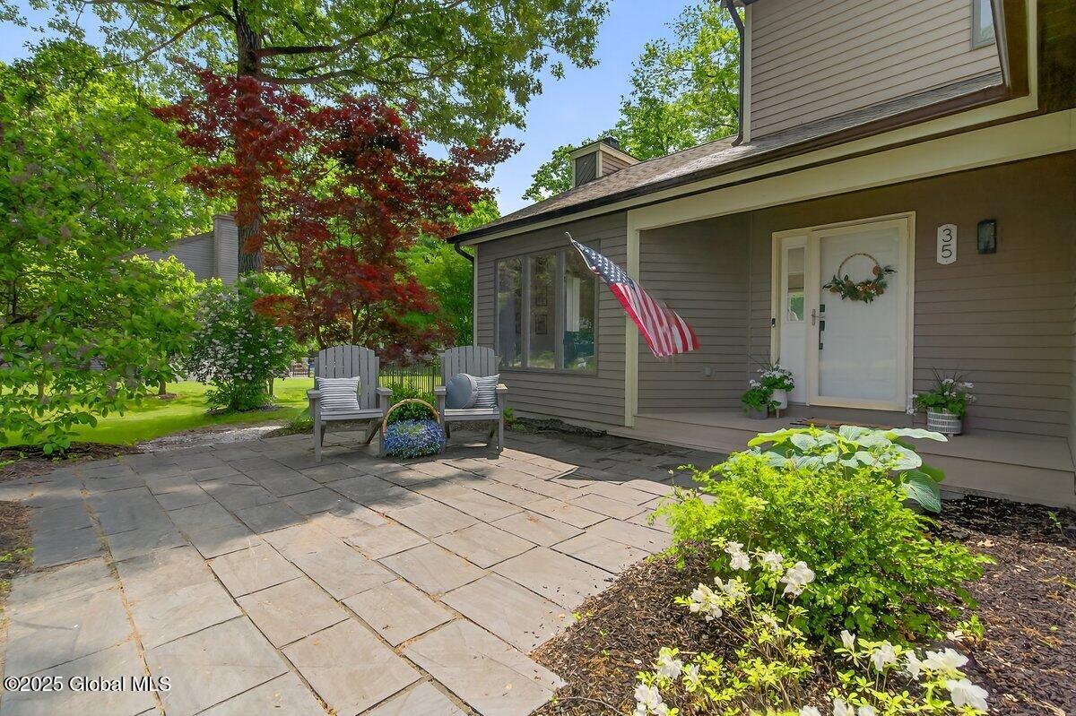 35 Sherwood Trail, Saratoga Springs, New York image 8