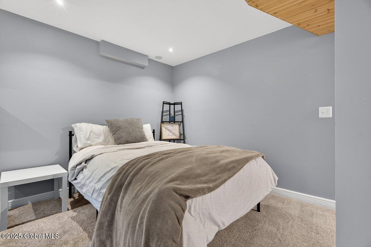 35 Sherwood Trail, Saratoga Springs, New York image 38