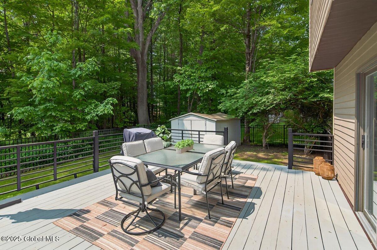 35 Sherwood Trail, Saratoga Springs, New York image 40