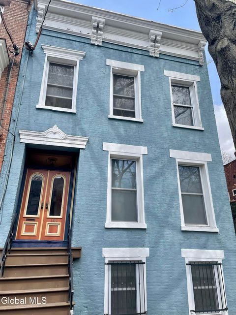 Photo of 149 Jay Street #1, Albany, NY 12210 (MLS # 202611731)