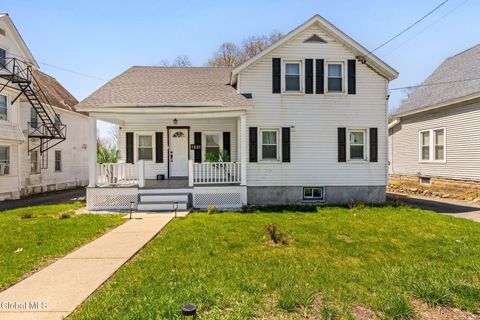 Photo of 1321 Helderberg Avenue, Schenectady, NY 12306 (MLS # 202615817)