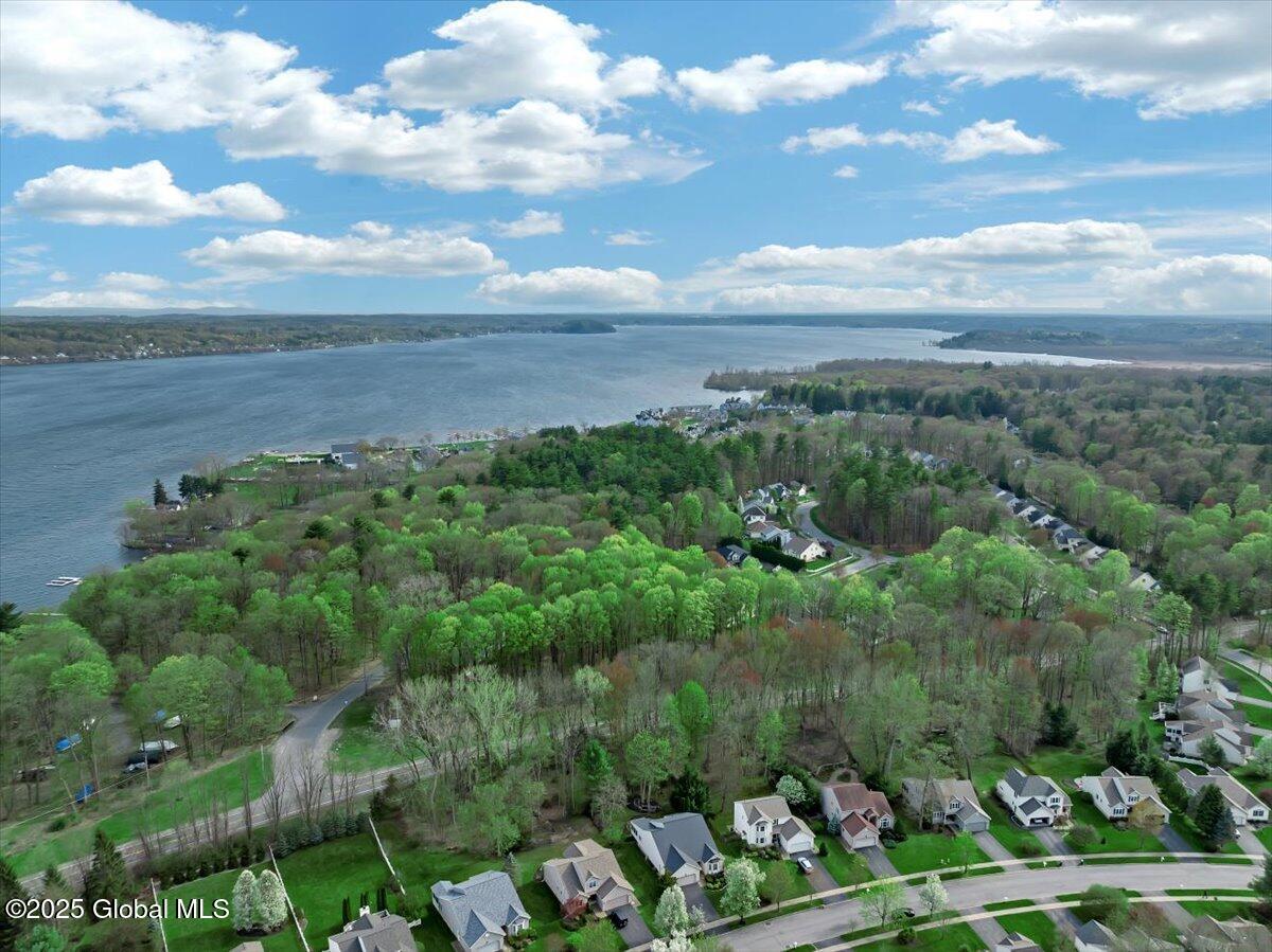 14 Sundance Drive, Saratoga Springs, New York image 4