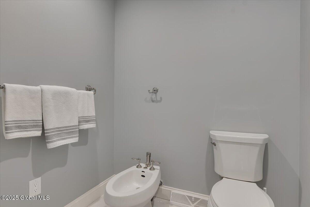 14 Sundance Drive, Saratoga Springs, New York image 45