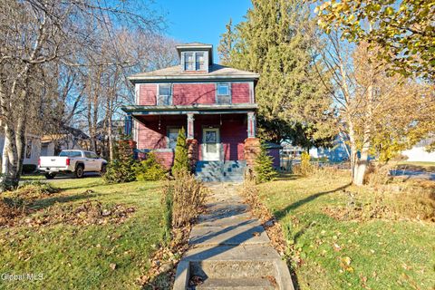 Homes For Sale - 18 1st Avenue<br/> Mayfield, NY 12117