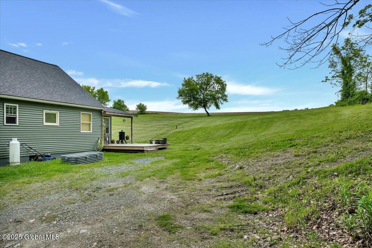 16 Newcombs Lane, Melrose, New York image 29