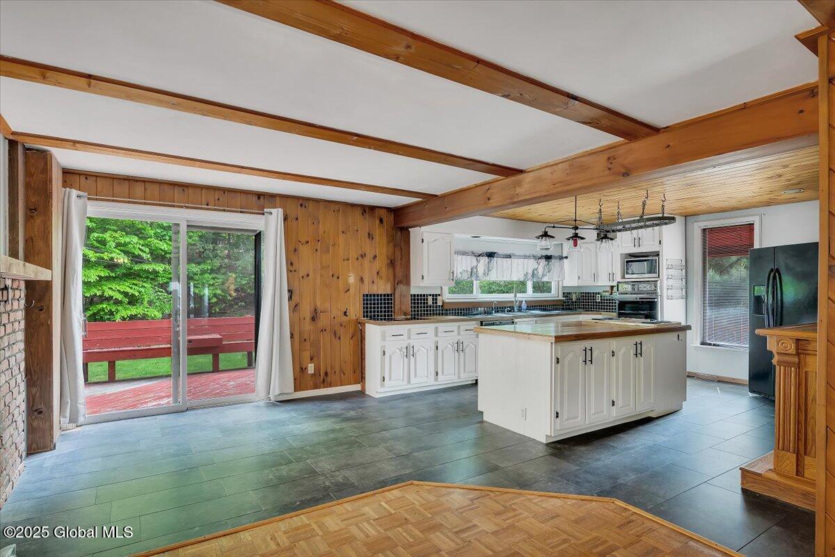 34 Glen Royal Drive, Averill Park, New York image 7