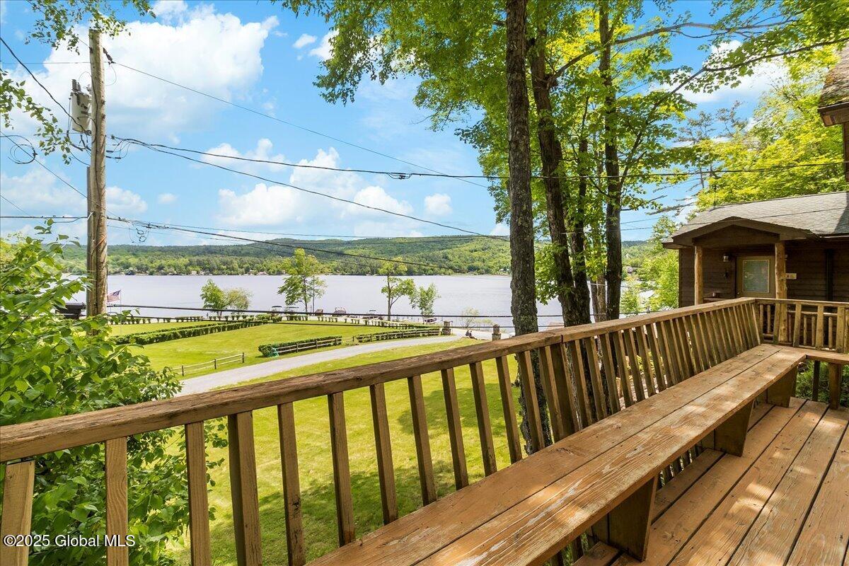 9 Chippewa Loop, Brant Lake, New York image 22
