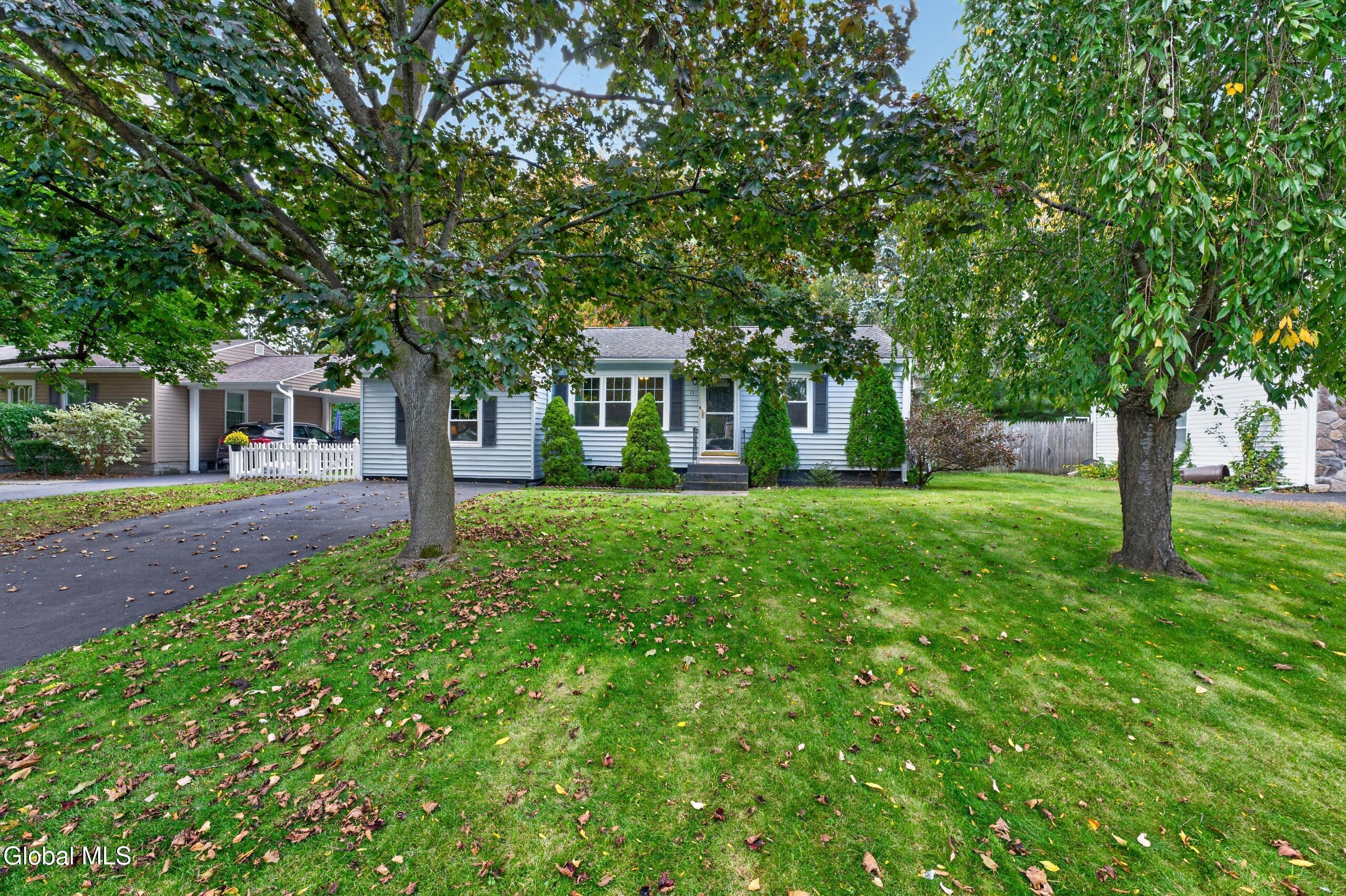 17 Richards Drive