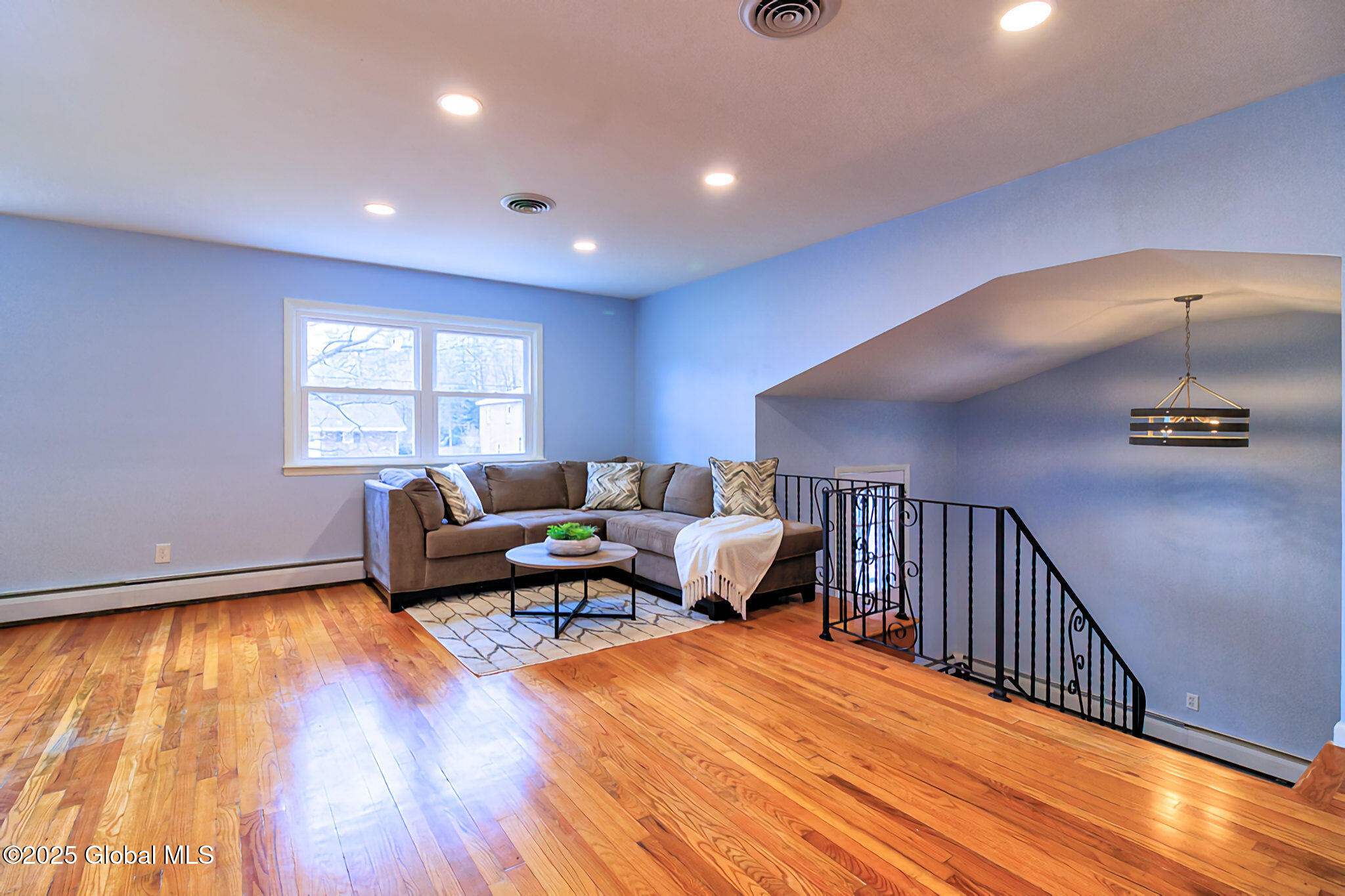 7 Dauphin Drive, Albany, New York image 11