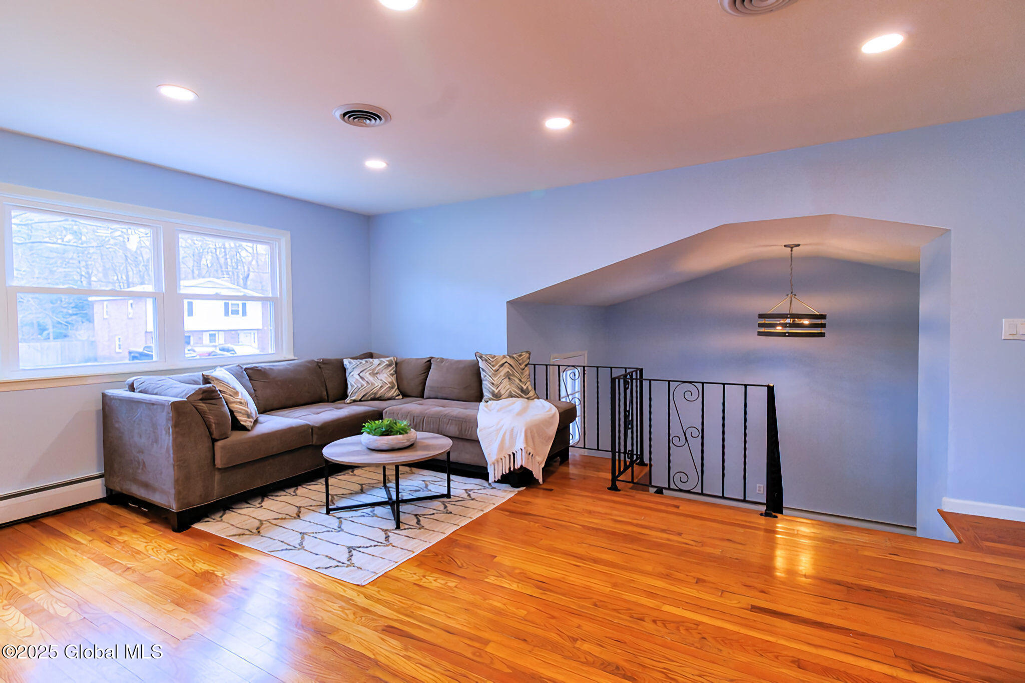 7 Dauphin Drive, Albany, New York image 10
