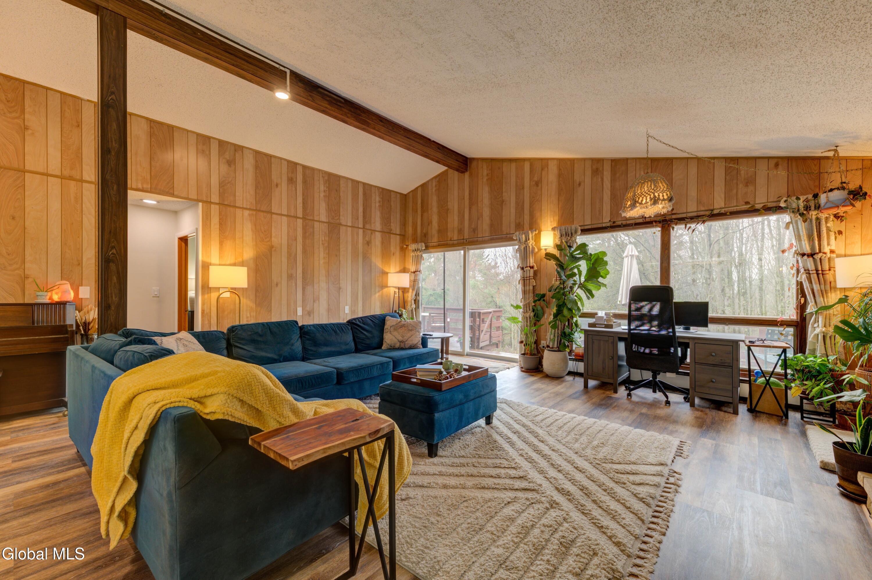 421 Potter Hill Road